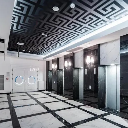 Hanza Tower Sky 22 & Jacussi Szczecin